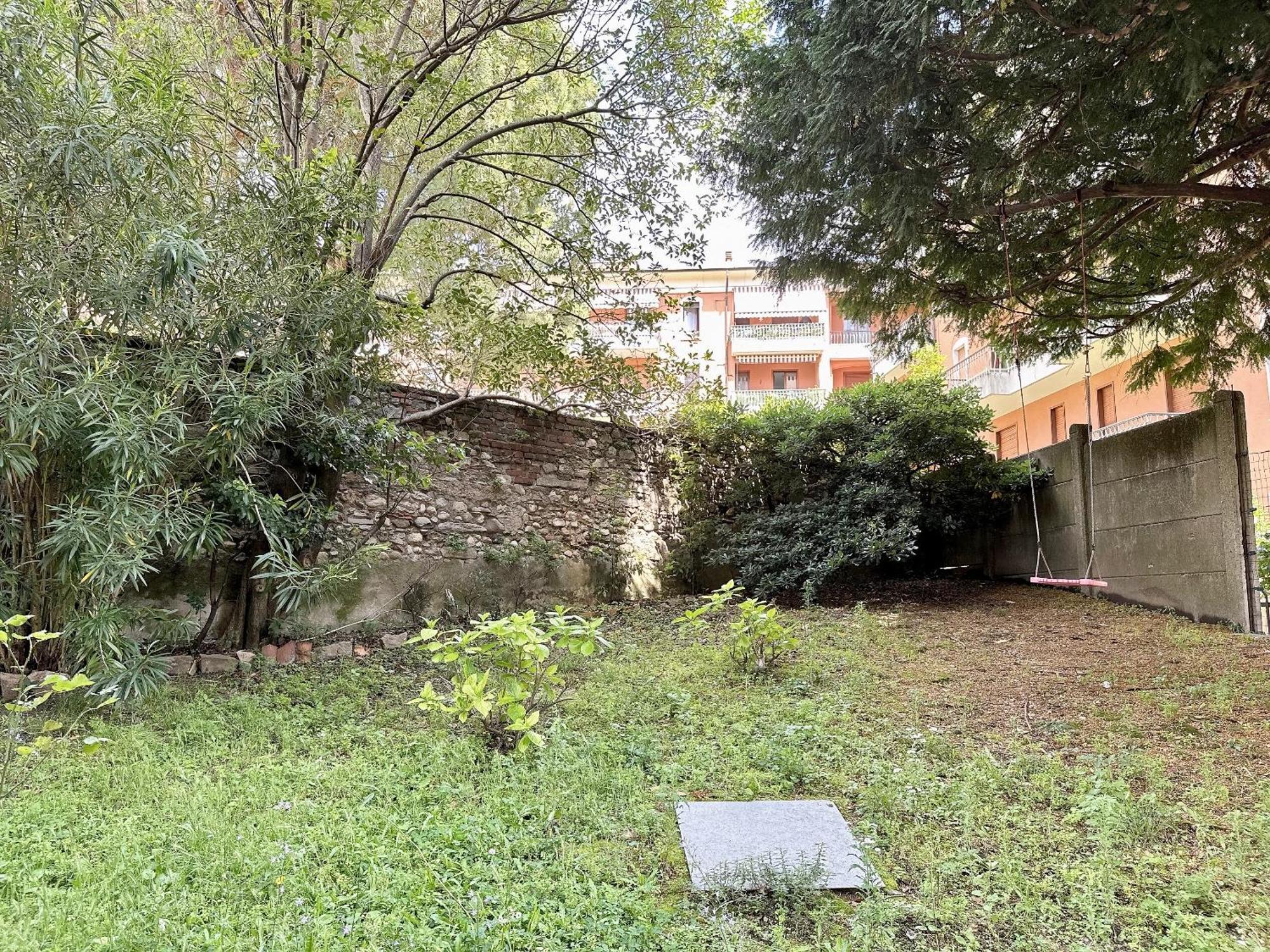 Como Charme Apartment Luaran gambar