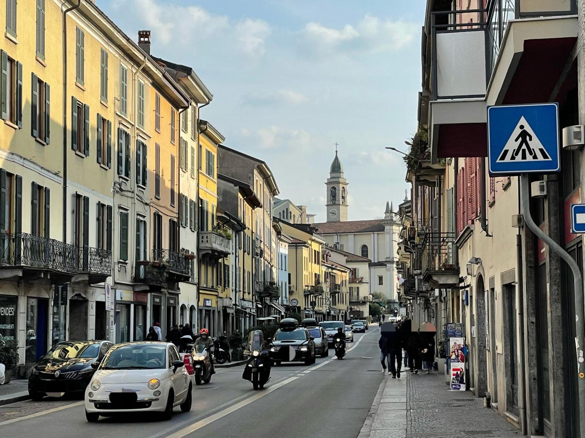 Como Charme Apartment Luaran gambar